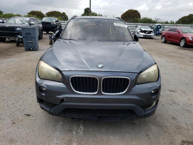 WBAVM1C58DVW43029 - 2013 BMW X1 SDRIVE28I GRAY photo 5