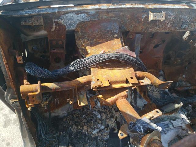 1N6SD11SXRC341840 - 1994 NISSAN TRUCK BASE BURN photo 9