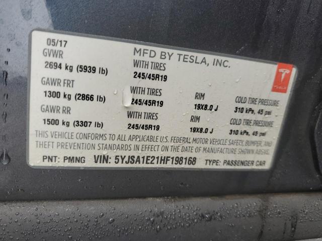 5YJSA1E21HF198168 - 2017 TESLA MODEL S ნაცრისფერი ფოტო 12
