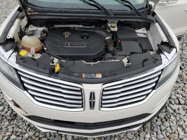 5LMCJ3D97HUL52283 - 2017 LINCOLN MKC RESERVE WHITE photo 12