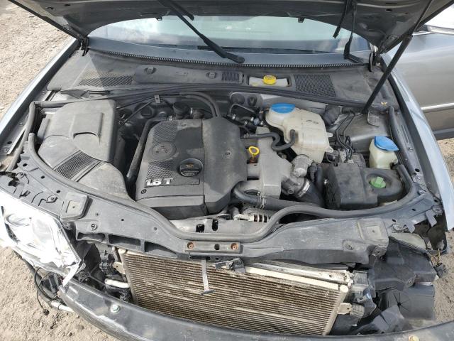 WVWPD63B74E272461 - 2004 VOLKSWAGEN PASSAT GLS SILVER photo 11