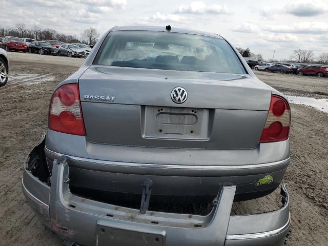 WVWPD63B74E272461 - 2004 VOLKSWAGEN PASSAT GLS SILVER photo 6