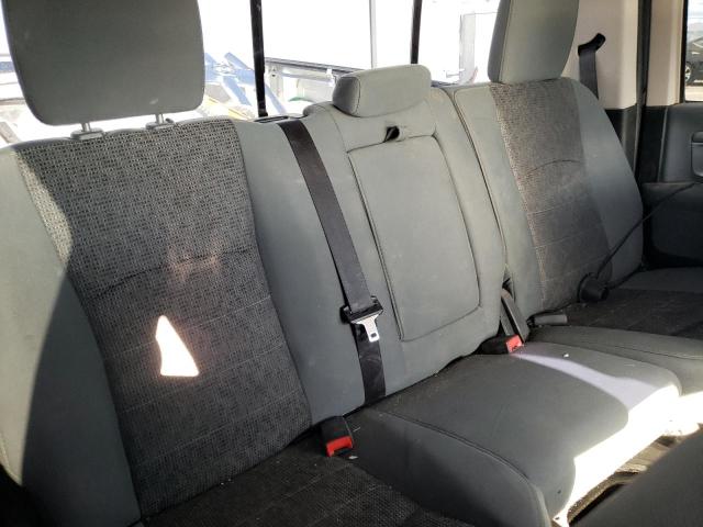 3C6UR5DL9FG570874 - 2015 RAM 2500 SLT ვერცხლისფერი ფოტო 10