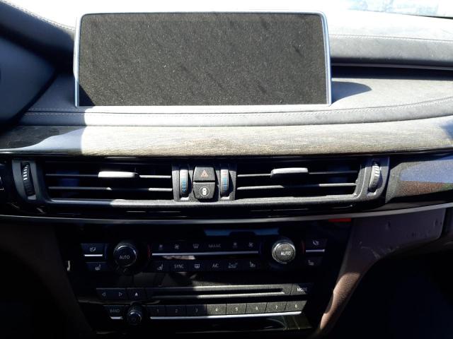 5UXKR6C56G0J79629 - 2016 BMW X5 XDRIVE50I WHITE photo 9