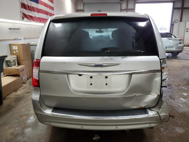 2A4RR8DGXBR667812 - 2011 CHRYSLER TOWN & COU TOURING L SILVER photo 6