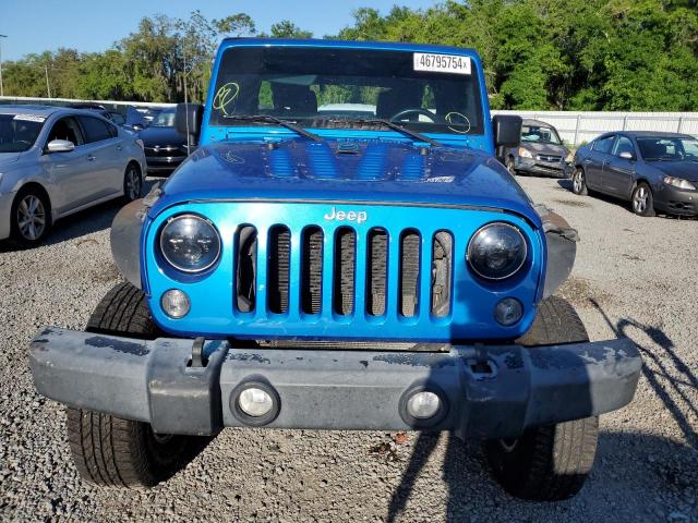 1C4BJWDG4FL605145 - 2015 JEEP WRANGLER U SPORT BLUE photo 5