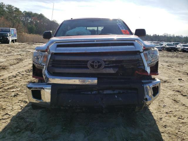 5TFUM5F15FX061931 - 2015 TOYOTA TUNDRA DOUBLE CAB SR/SR5 RED photo 5