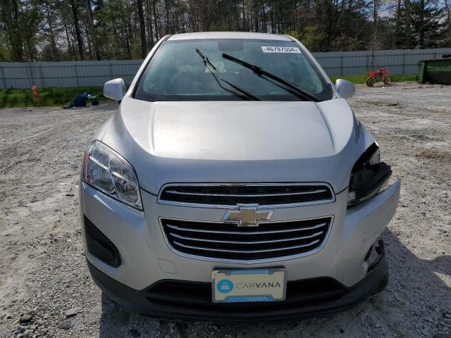 3GNCJKSB3FL242613 - 2015 CHEVROLET TRAX LS SILVER photo 5