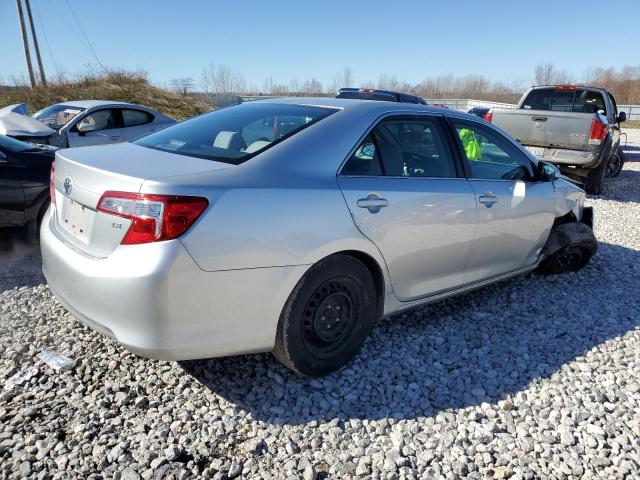 4T1BF1FK6CU133229 - 2012 TOYOTA CAMRY BASE SILVER photo 3