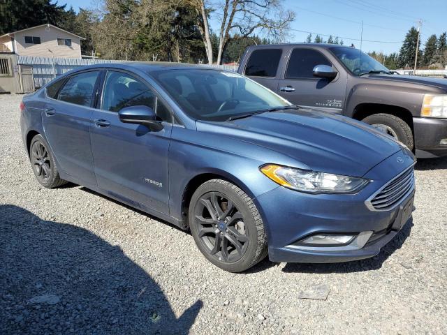 3FA6P0LU9JR132010 - 2018 FORD FUSION SE HYBRID BLUE photo 4