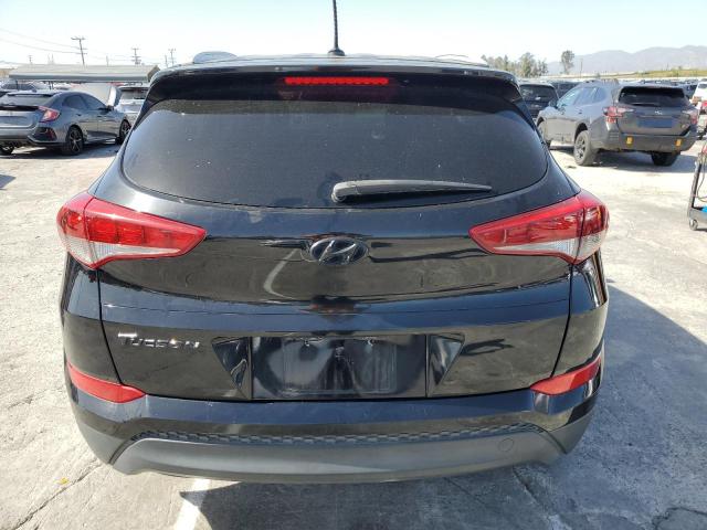 KM8J33A49HU268124 - 2017 HYUNDAI TUCSON LIMITED BLACK photo 6