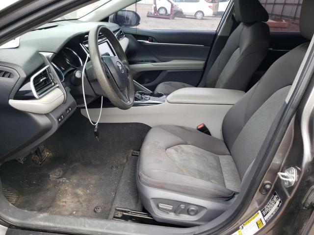 4T1B11HK5JU007890 - 2018 TOYOTA CAMRY L GRAY photo 7