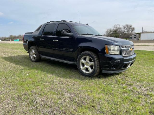 3GNMCEE04BG258722 - 2011 CHEVROLET AVALANCHE LS BLUE photo 1