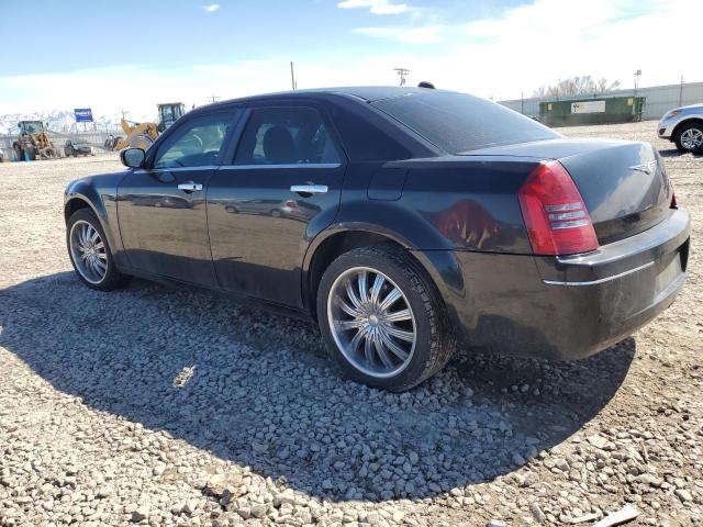 2C3LA53GX6H206581 - 2006 CHRYSLER 300 TOURING BLACK photo 2