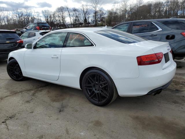 WAULFAFR7AA031021 - 2010 AUDI A5 PREMIUM PLUS WHITE photo 2