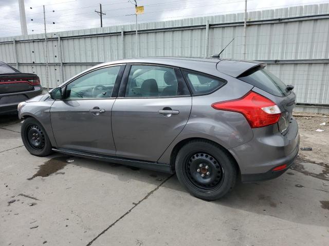 1FADP3K21DL305174 - 2013 FORD FOCUS SE GRAY photo 2