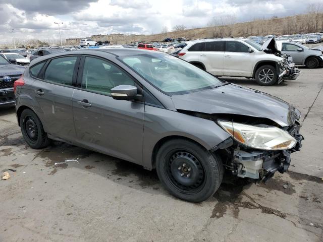 1FADP3K21DL305174 - 2013 FORD FOCUS SE GRAY photo 4