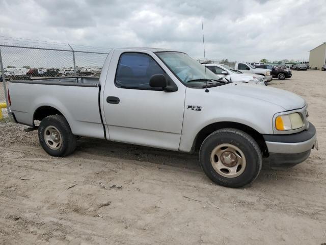 1FTRF17223NA45354 - 2003 FORD F150 SILVER photo 4