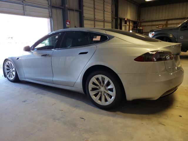 5YJSA1E23HF230439 - 2017 TESLA MODEL S SILVER photo 2