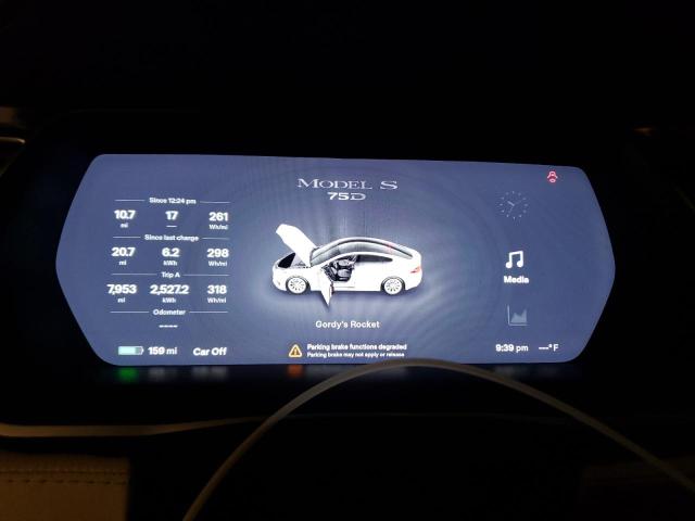 5YJSA1E23HF230439 - 2017 TESLA MODEL S 银色 照片 9