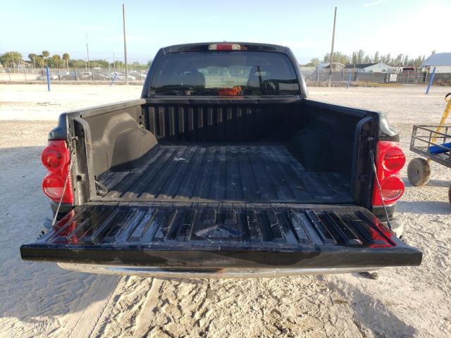 1D7HE58N56S556602 - 2006 DODGE DAKOTA QUAD LARAMIE BLACK photo 6