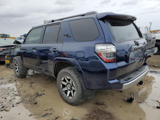 JTERU5JR9P6091892 - 2023 TOYOTA 4RUNNER SE BLUE photo 2