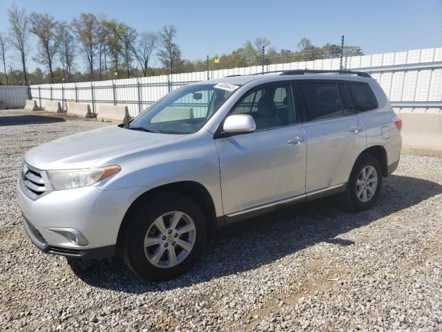 5TDZA3EH2DS040989 - 2013 TOYOTA HIGHLANDER BASE فضي صورة 1