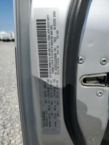 3C63R2GL8JG249200 - 2018 RAM 3500 ST SILVER photo 12