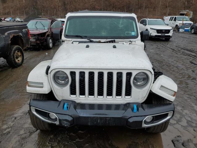 1C4JJXP69NW228331 - 2022 JEEP WRANGLER U SAHARA 4XE WHITE photo 5