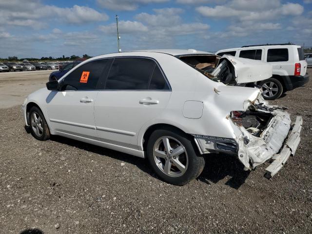 1HGCM56884A140102 - 2004 HONDA ACCORD EX WHITE photo 2