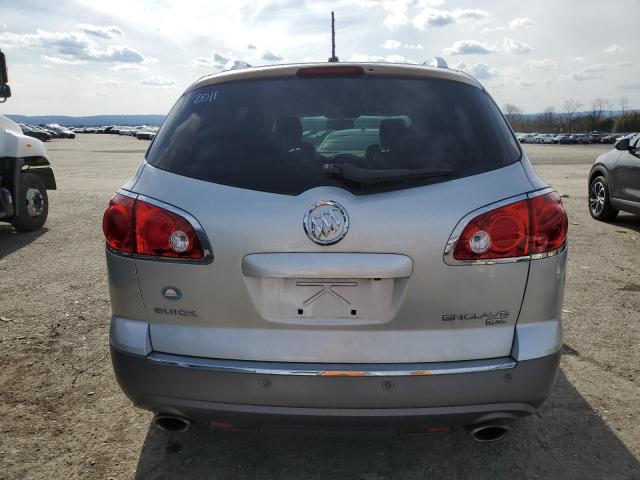 5GALVBED6AJ261202 - 2010 BUICK ENCLAVE CXL SILVER photo 6