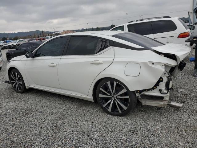 1N4BL4CV1NN349084 - 2022 NISSAN ALTIMA SR WHITE photo 2