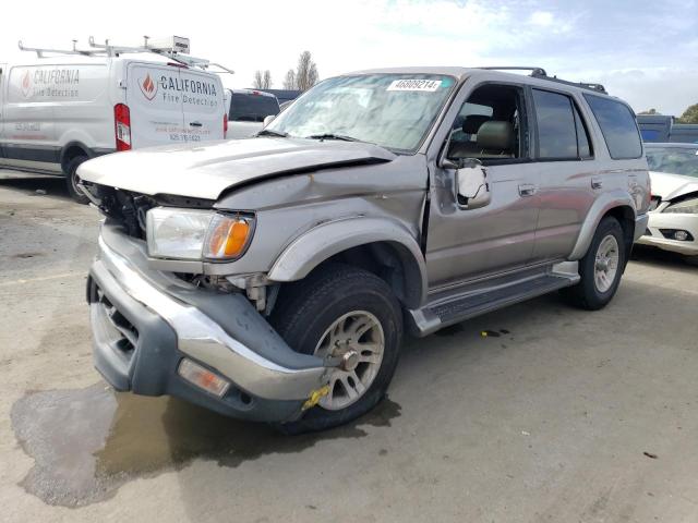 2002 TOYOTA 4RUNNER SR5, 