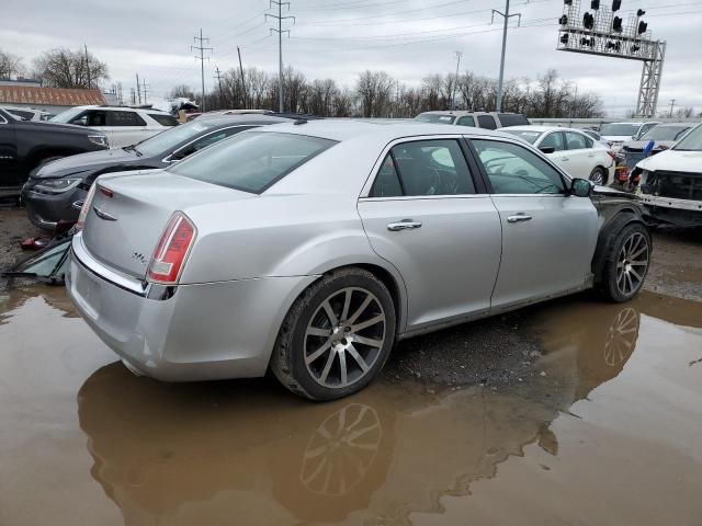 2C3CCAET9CH107906 - 2012 CHRYSLER 300C SILVER photo 3