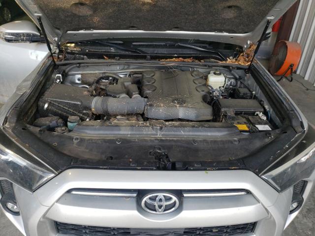 JTERU5JRXM5940395 - 2021 TOYOTA 4RUNNER SR5 PREMIUM SILVER photo 12