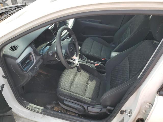 3KPA24AB8JE058467 - 2018 KIA RIO LX WHITE photo 8
