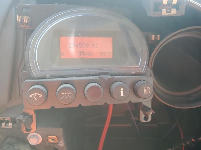 2G2WS522141177199 - 2004 PONTIAC GRAND PRIX GT2 WHITE photo 9