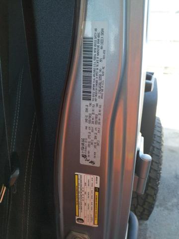 1C4BJWEG8GL132558 - 2016 JEEP WRANGLER U SAHARA GRAY photo 12