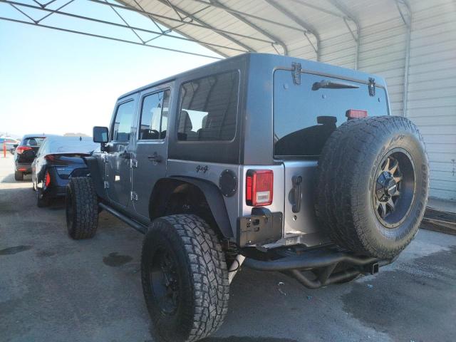 1C4BJWEG8GL132558 - 2016 JEEP WRANGLER U SAHARA GRAY photo 2