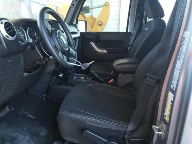 1C4BJWEG8GL132558 - 2016 JEEP WRANGLER U SAHARA GRAY photo 7