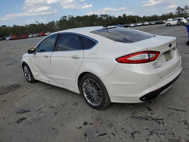 3FA6P0H97FR203278 - 2015 FORD FUSION SE WHITE photo 2