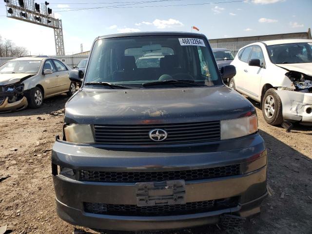 JTLKT334764087076 - 2006 TOYOTA SCION XB BLACK photo 5