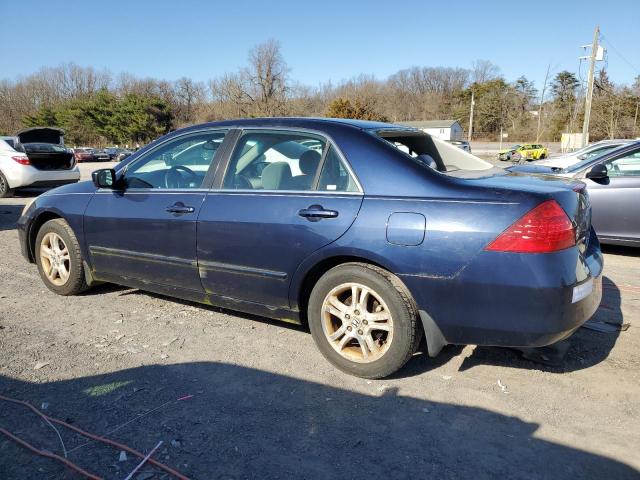 1HGCM55396A061563 - 2006 HONDA ACCORD SE BLUE photo 2