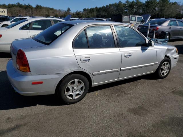 KMHCG45C15U603473 - 2005 HYUNDAI ACCENT GL SILVER photo 3