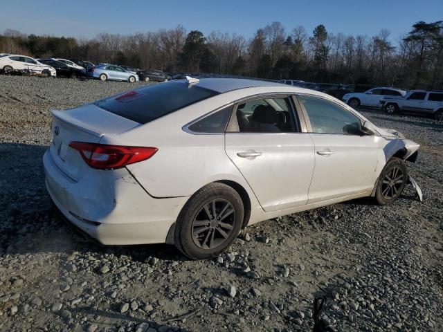 5NPE24AF0FH199766 - 2015 HYUNDAI SONATA SE WHITE photo 3