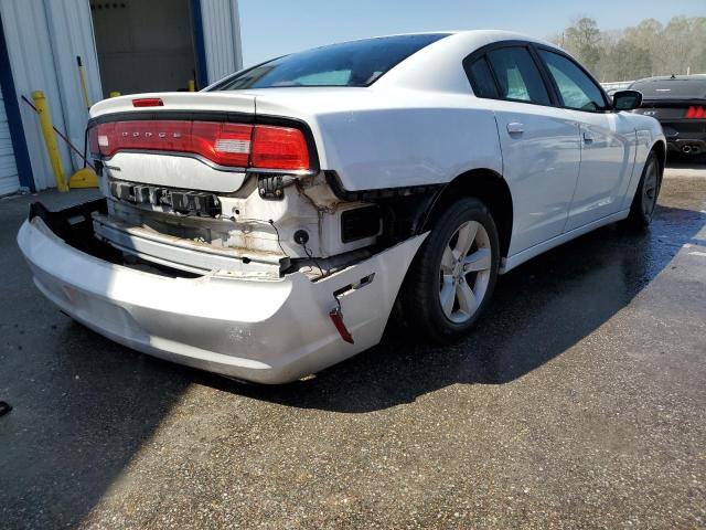 2B3CL3CG6BH508889 - 2011 DODGE CHARGER WHITE photo 3