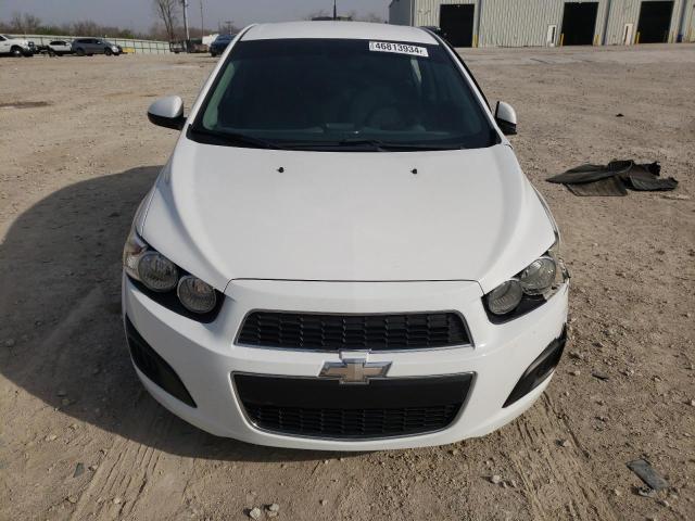 1G1JA5SH7C4139338 - 2012 CHEVROLET SONIC LS WHITE photo 5