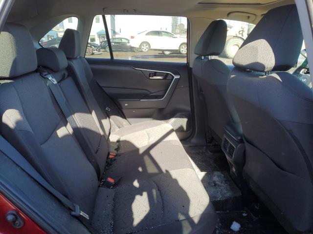 2T3RWRFV8MW121485 - 2021 TOYOTA RAV4 XLE Qırmızı foto 10