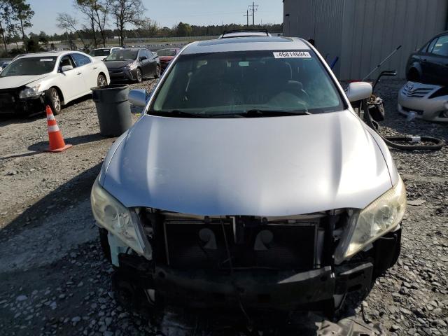 4T1BF3EK4BU608307 - 2011 TOYOTA CAMRY BASE SILVER photo 5