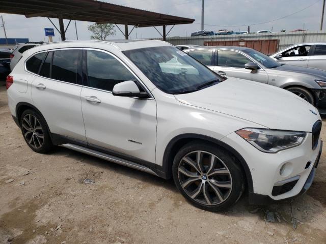 WBXHT3C39GP881013 - 2016 BMW X1 XDRIVE28I WHITE photo 4